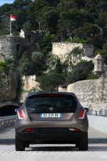 Lancia Delta 1.8 DiTurbo 2009 года